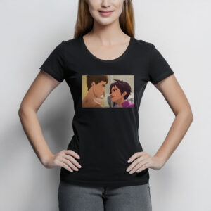 Courtney & Robert Robertson T-Shirt