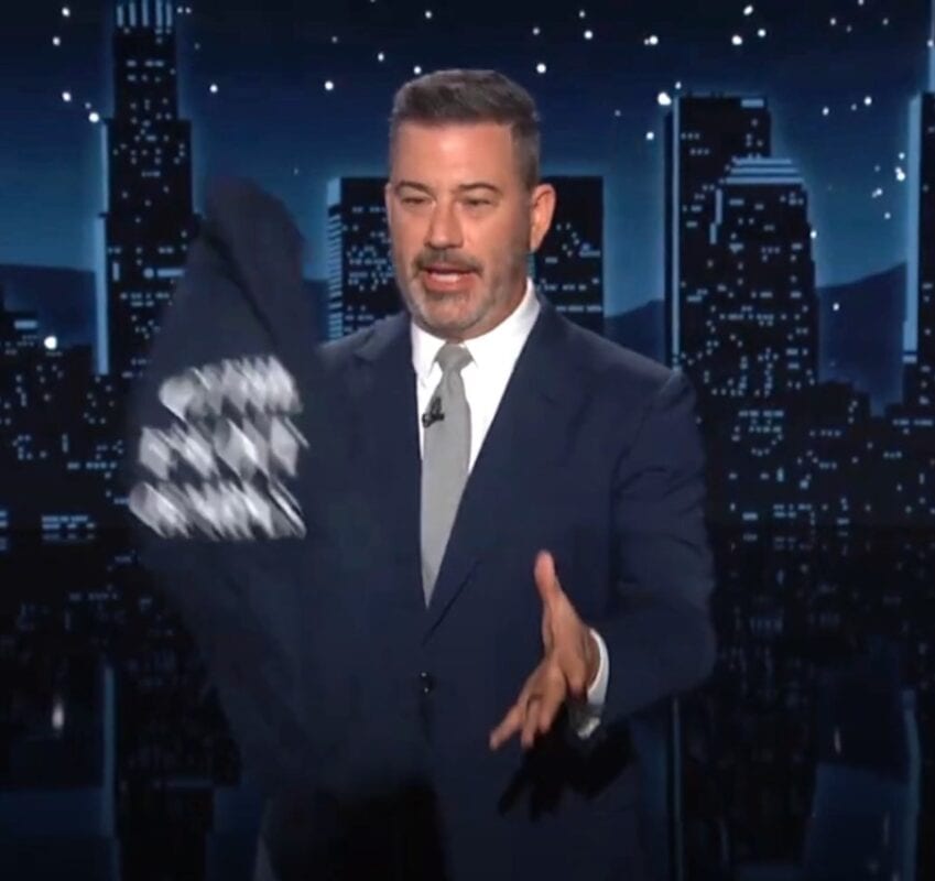 Jimmy Kimmel: Get the f*ck out of MPLS shirt
