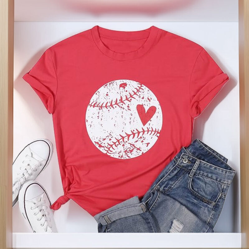 Baseball Shirt for Women – Baseball Heart Baseball Mom Game Day T-Shirt