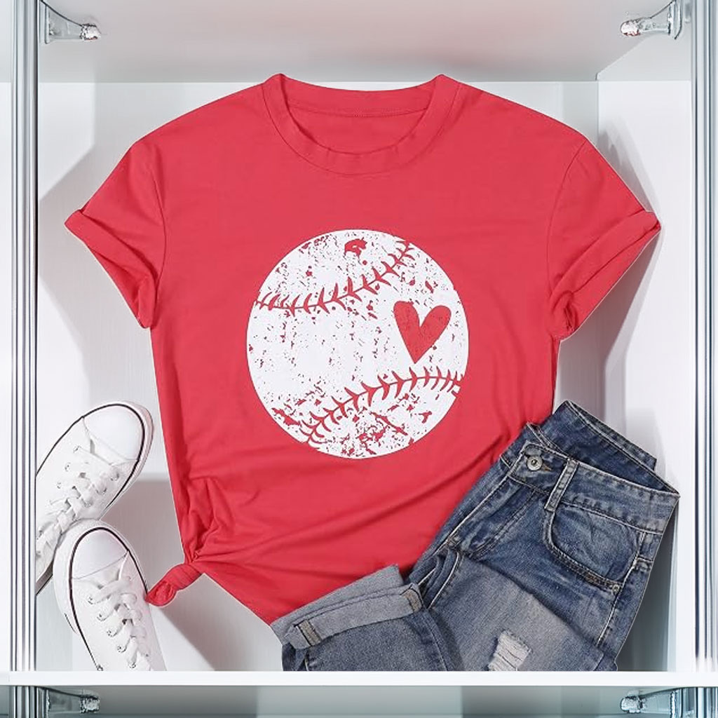 Baseball Shirt for Women – Baseball Heart Baseball Mom Game Day T-Shirt