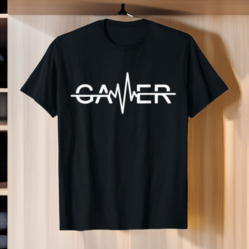 Gamer Heartbeat Video Games Graphic T-Shirt Small